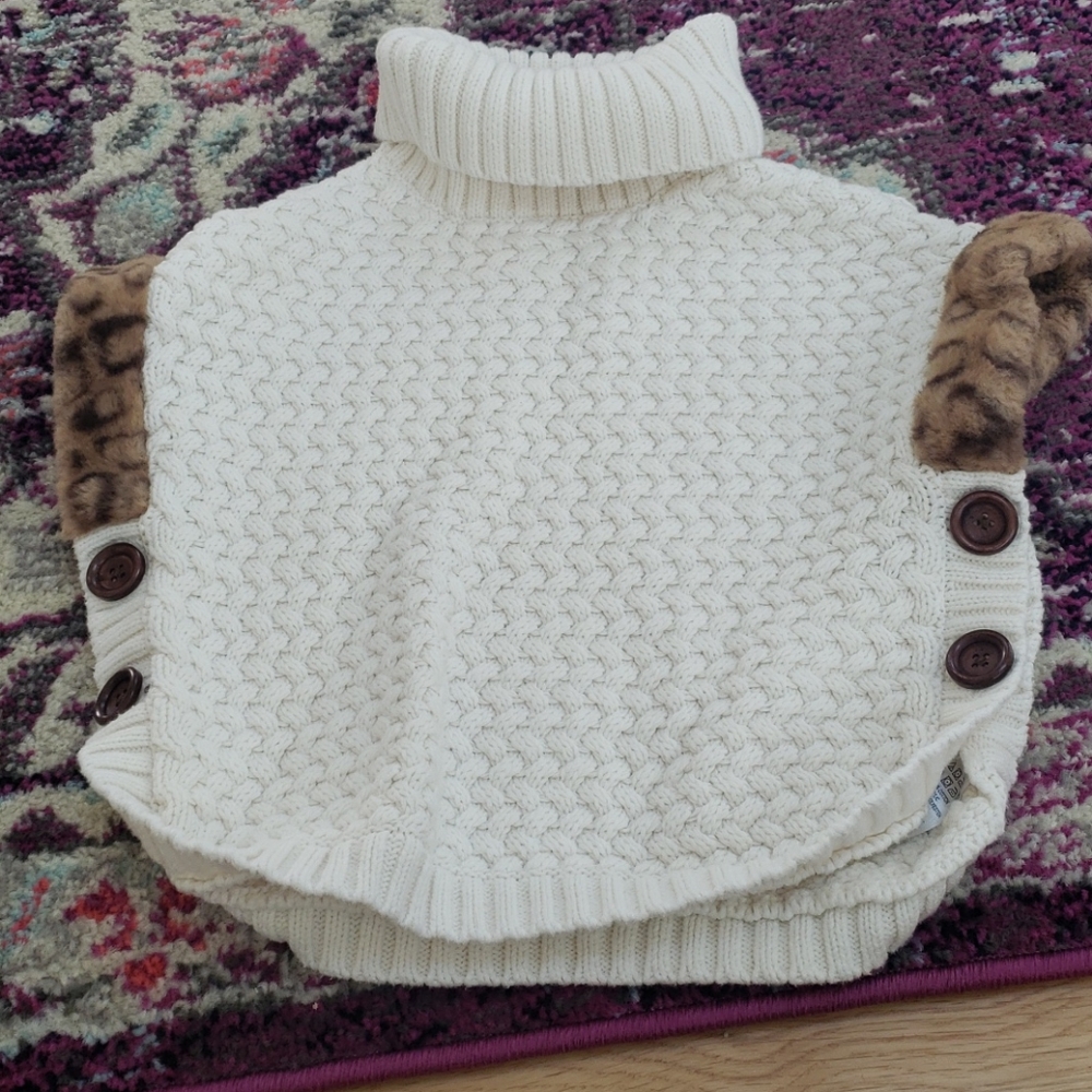 Cheetah Turtleneck